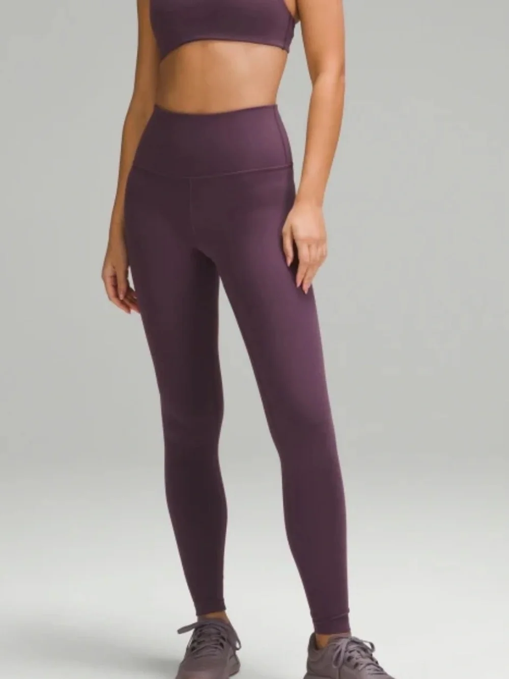 Women’s Lululemon Wunder Train High Rise Tight in Grape Thistle 28”